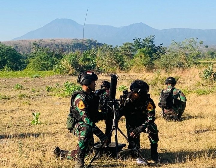 Asah Kemampuan Tempur, Taruna AAL Korps Marinir Tingkat IV Melaksanakan Lattek Senbanif Di Puslatpur 5 Baluran