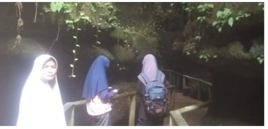 Wisata Goa Jegles, Menampilkan ‘Green Canyon’ di Kediri – Jawa Timur