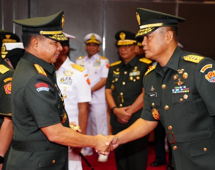 Panglima TNI Terima Laporan Korps Kenaikan Pangkat 29 Perwira Tinggi TNI