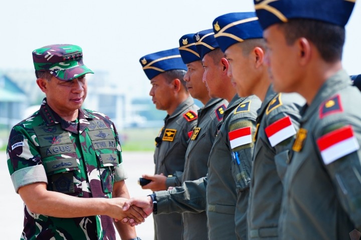 Panglima TNI Pimpin Apel Pemberangkatan Bantuan Kemanusiaan Untuk Palestina