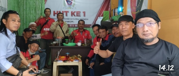 BAKSOS DPW PWDPI JATIM Bersinergi Dengan Yayasan Bangga Indonesia Maju