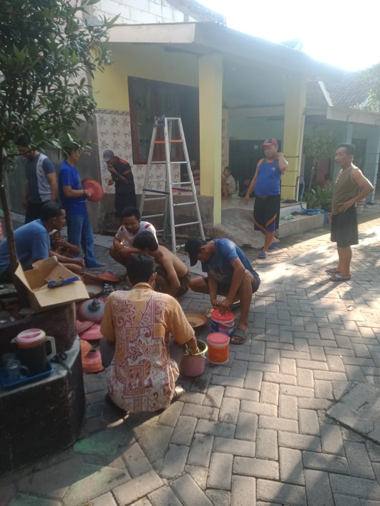 Warga Desa Tropodo Kecamatan Waru Kabupaten Sidoarjo Rintis Kampung Mandiri, Bersih dan Asri