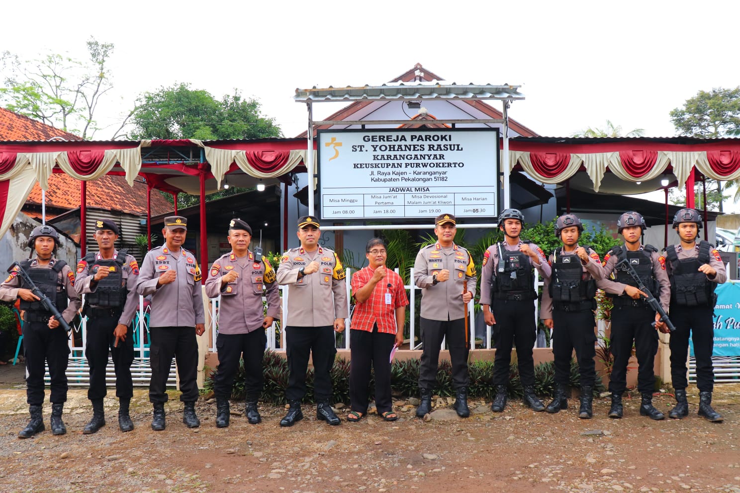 Guna Memastikan Ibadah Paskah Aman dan Lancar, Kapolres Pekalongan Pantau Pengamanan Kegiatan Gereja