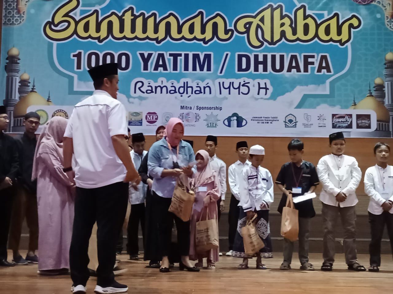 Bupati Pemalang Sangat Mengapresiasi, Mendukung Kegiatan Santunan 1000 Anak Yatim dan Dhuafa 