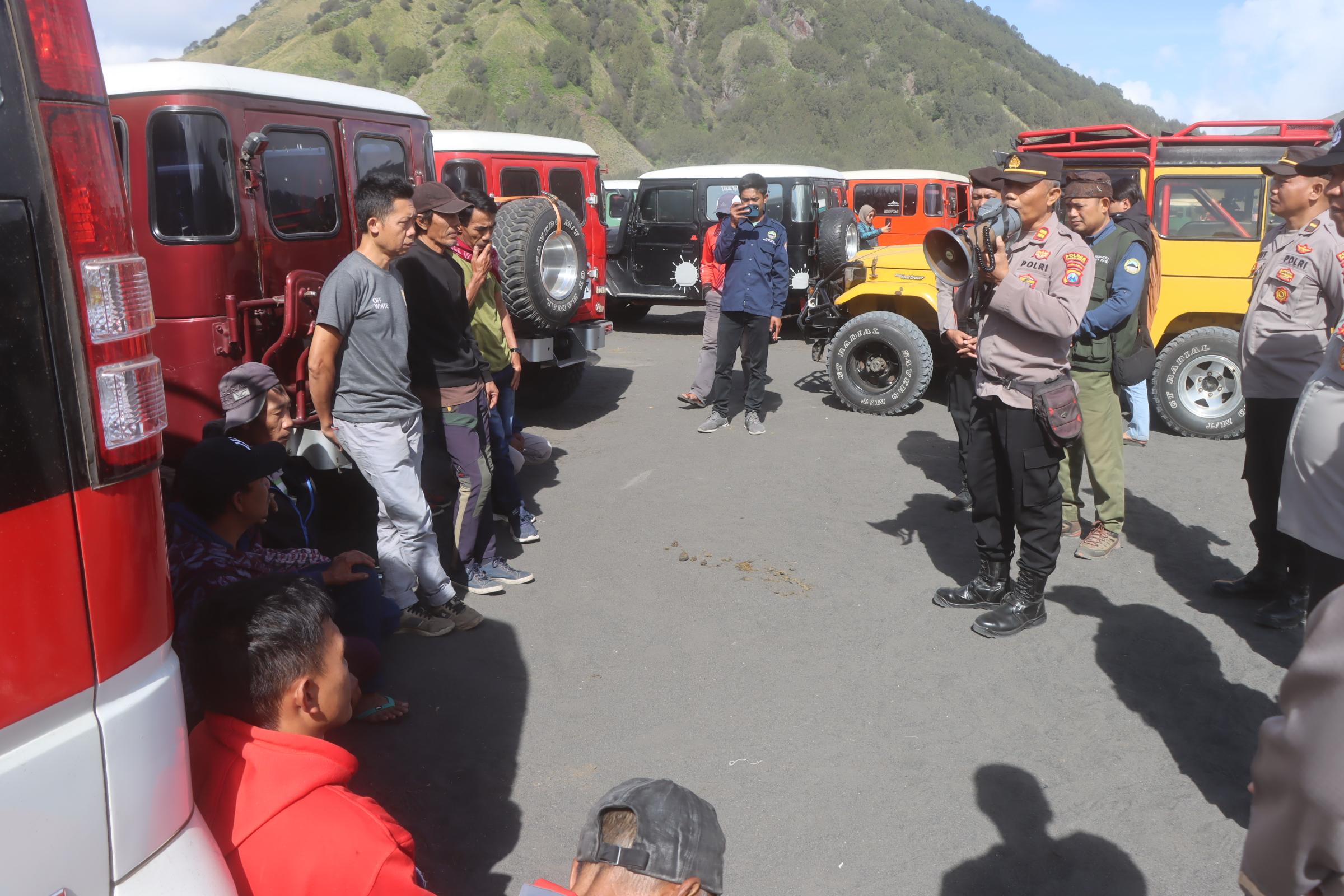 Polres Probolinggo Himbau Wisatawan Beretika dan Bijak Unggah Konten di Gunung Bromo