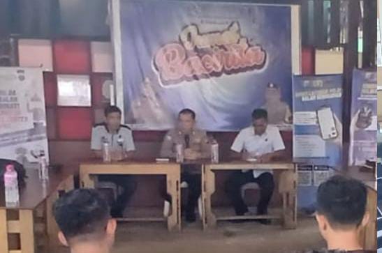 Polresta Manado Gelar ‘Jumat Bacarita’ Bahas Perlindungan Perempuan dan Anak di Kantin Presisi”