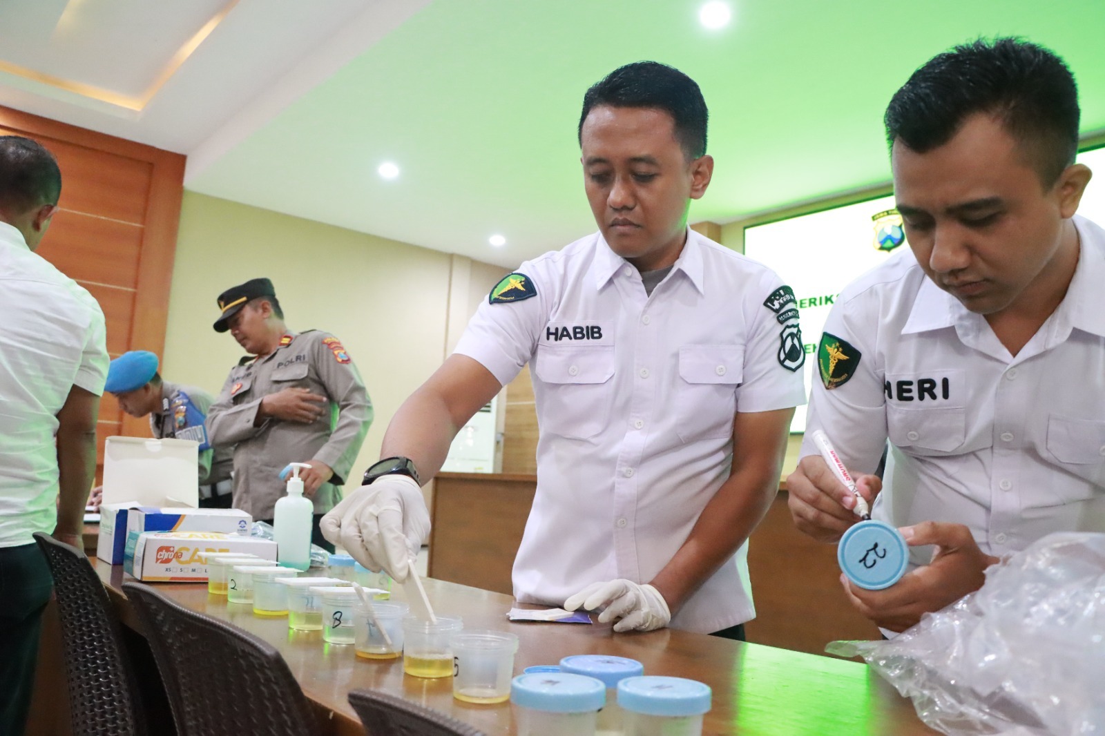 Tes Urine Mendadak, Personel Polres Kediri Dinyatakan Negatif