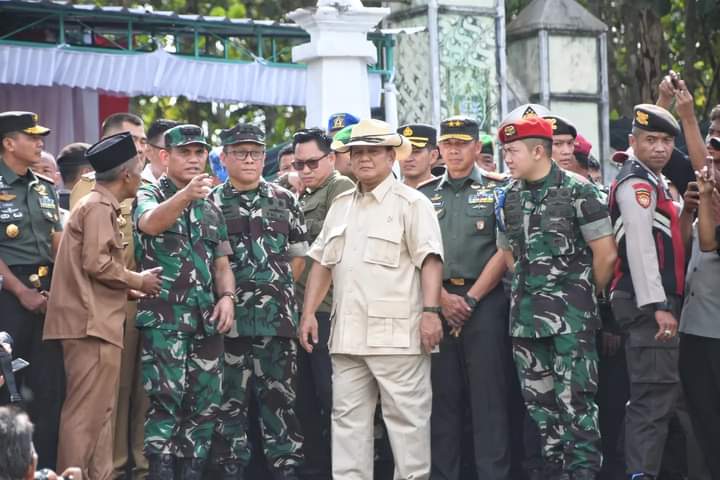 Pangdam IV/Diponegoro Dampingi Menhan RI Tinjau Pengairan Pertanian di Gunungkidul