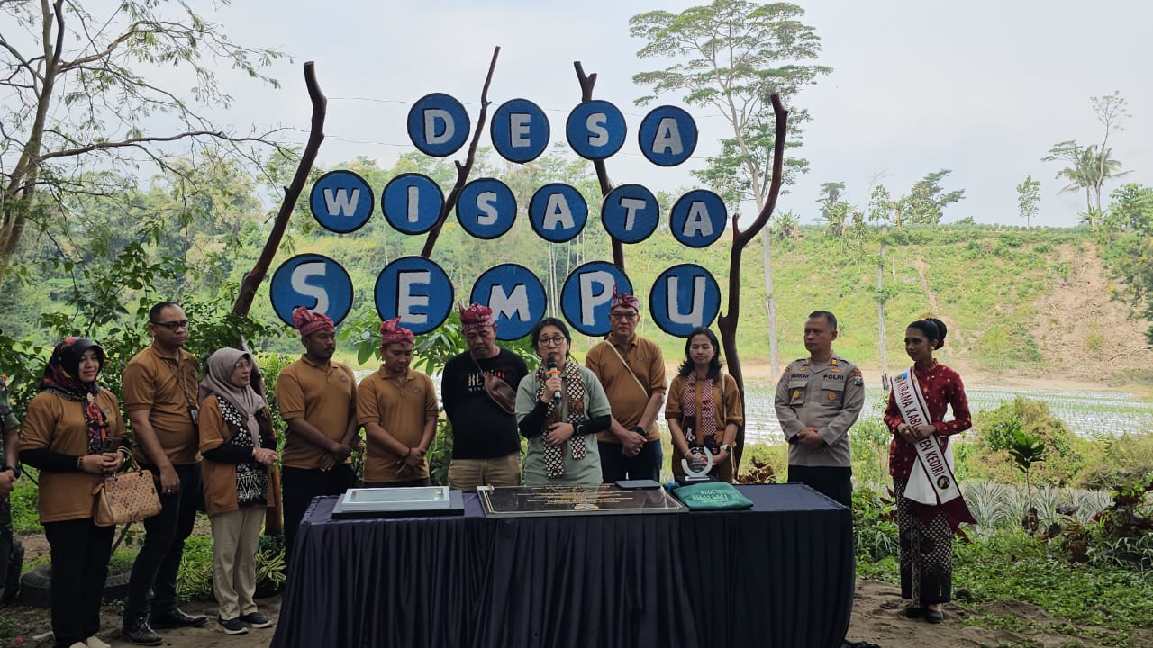 Kasat Binmas Polres Kediri Dampingi Kunjungan Tim Menparekraf RI di Obyek Wisata Sempu Exotic Park