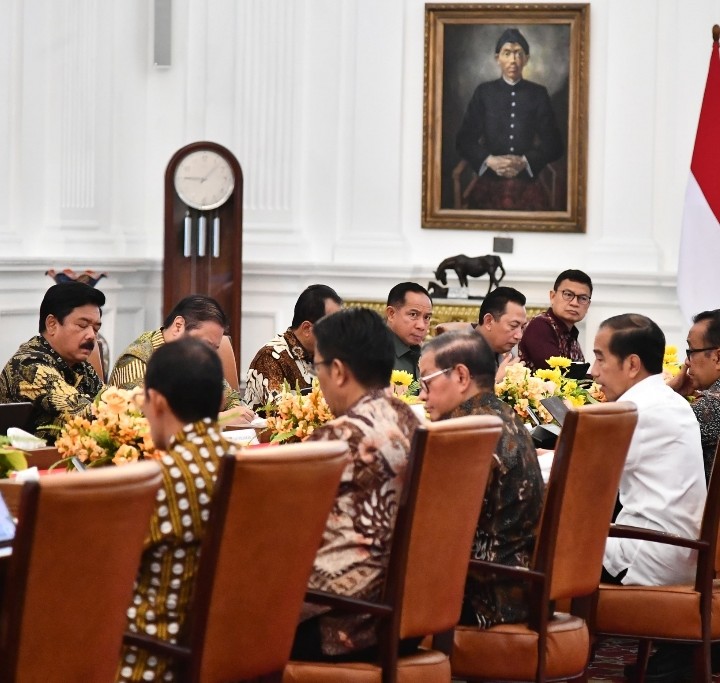 Panglima TNI Hadiri Rapat Terbatas Pimpinan Presiden RI