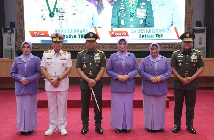 Panglima TNI Memimpin Acara Sertijab Kasum TNI, Irjen TNI dan Pangkogabwilhan III