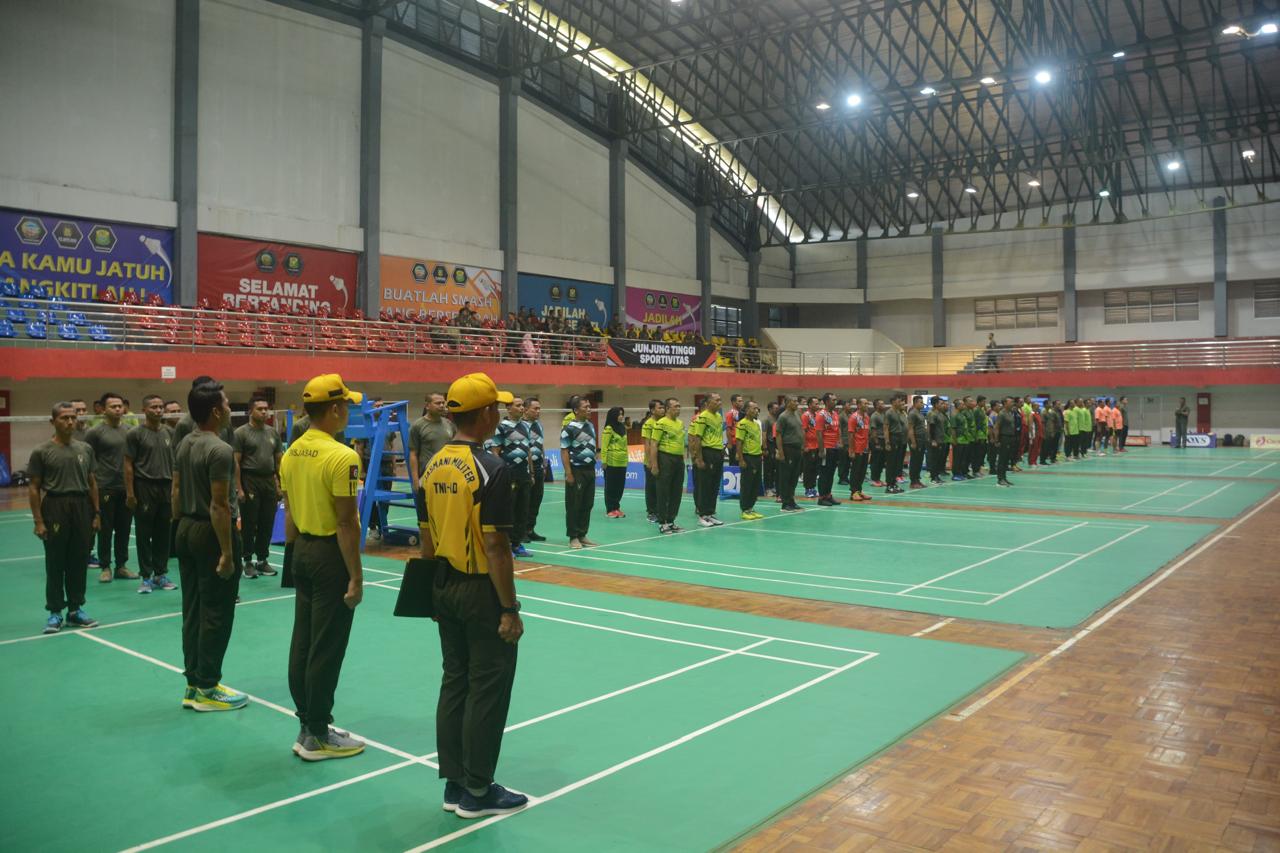 Cari Atlet Badminton Berbakat di Kalangan Prajurit, Korem Wijayakusuma Gelar Kejuaraan Badminton