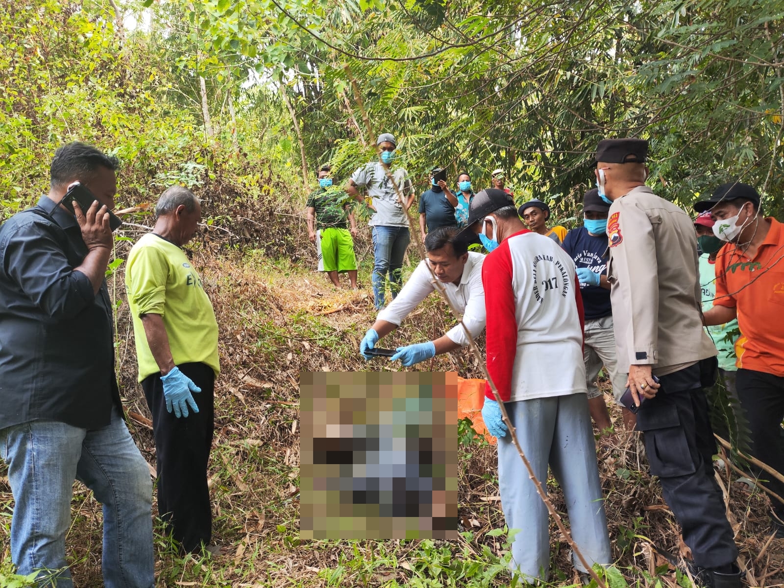 Hilang Selama Enam Hari, Seorang Lansia di Pekalongan Ditemukan Meninggal di Sebuah Kebun