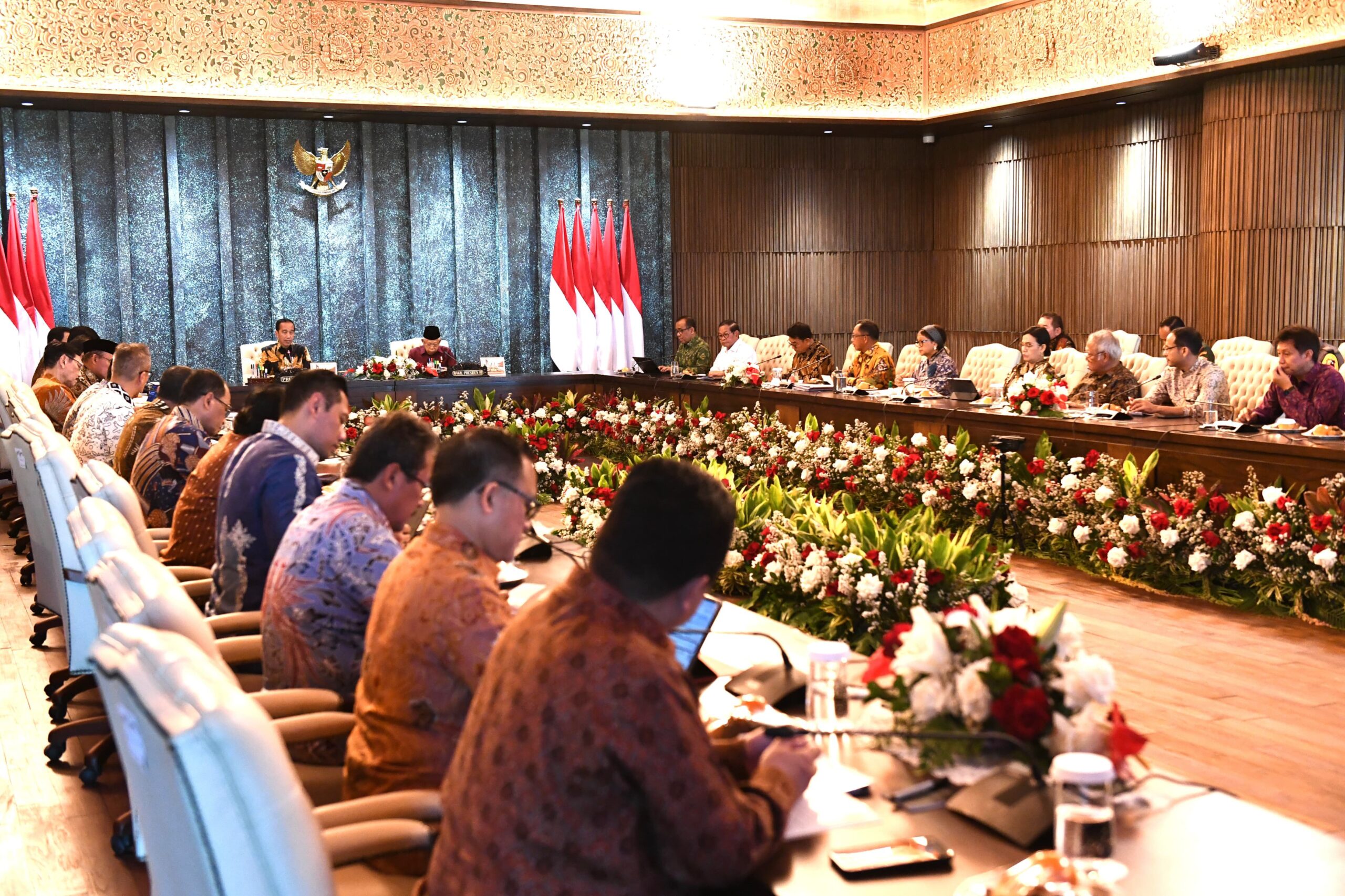 Presiden Jokowi Gelar Sidang Kabinet Paripurna Terakhir di IKN