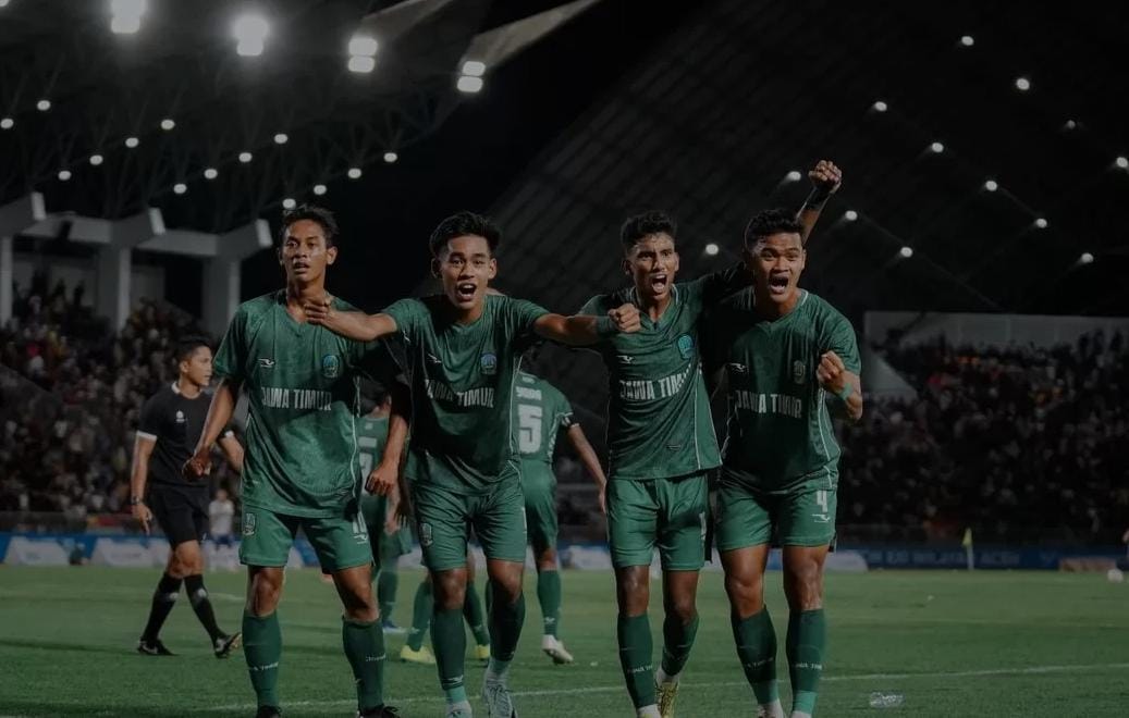 Bripda Rano Jutati Anggota Bidhumas Polda Jatim Pencetak Gol Cabor Sepak Bola PON XXI Raih Medali Emas