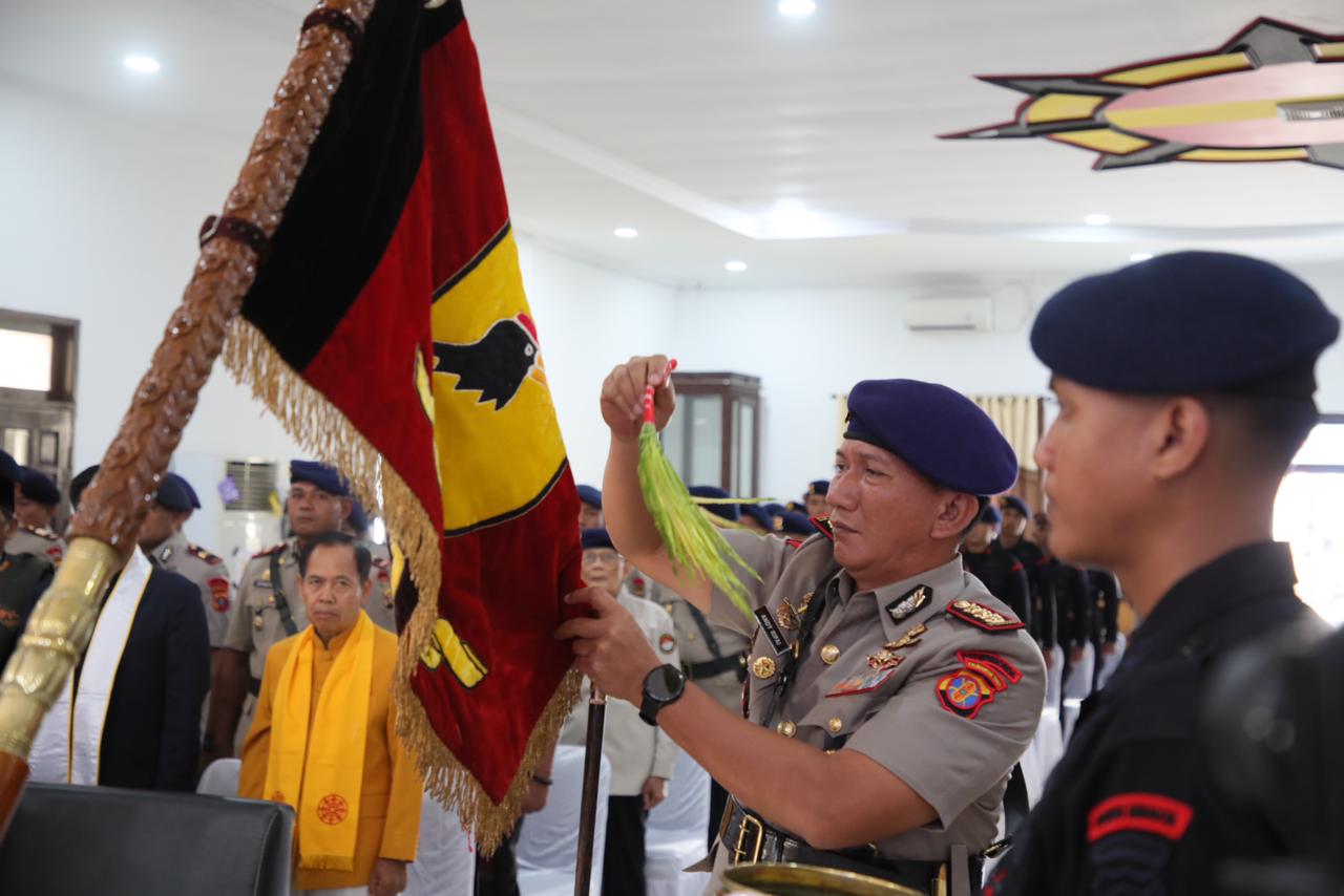 HUT Ke 79 Korps Brimob Polri, Brimob Kaltim Ziarah Rombongan dan Tabur Bunga Di TMP Dharma Agung Balikpapan