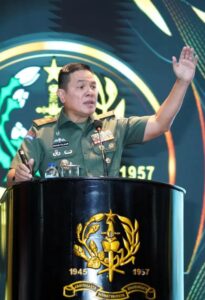 Screenshot_20251203-220316~2